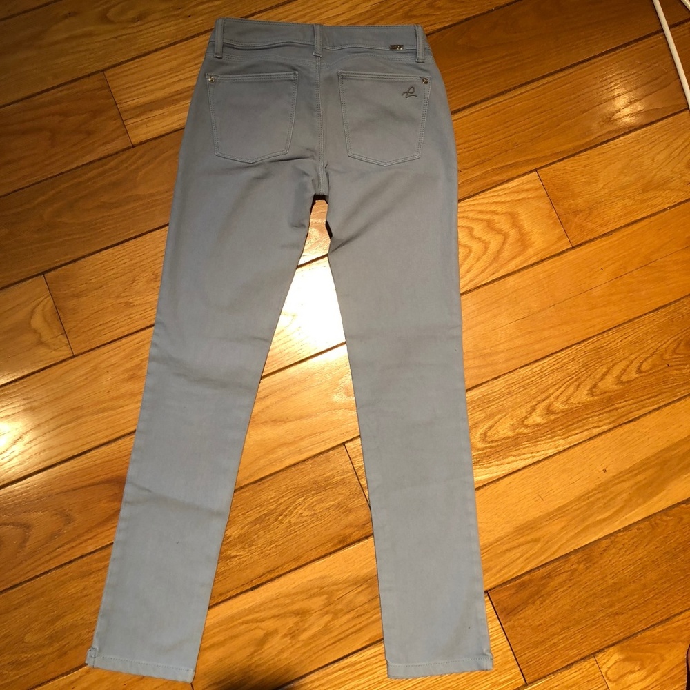 DL1961 Blue Jeans